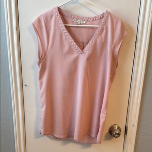 Women's Pink V-Neck Top